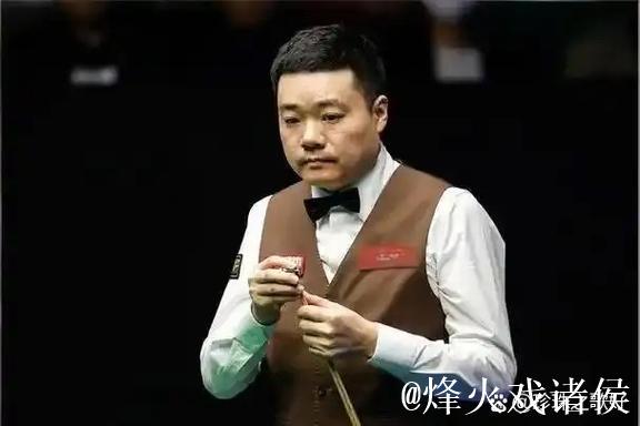 丁俊晖2-6不敌墨菲 无缘斯诺克国锦赛八强 丁俊晖2-6不敌墨菲 无缘斯诺克国锦赛八强